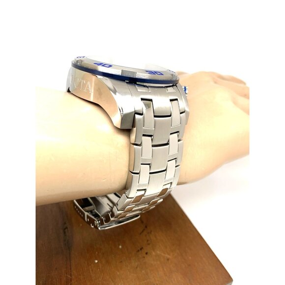 Invicta Men's Watch 22319 Pro Diver Quartz Chronograph Blue Silver Dial Steel - Picture 11 of 15